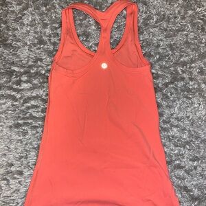 lululemon tank size 2 perfect condition